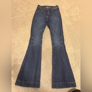 Kimes Ranch Jennifer Trousers
Size 0/24
Great condition